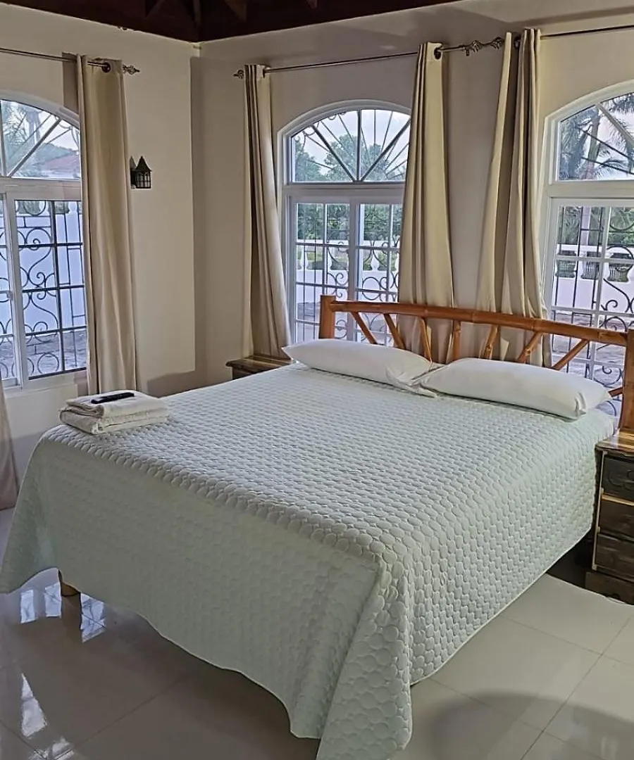 Turquoise Sea Villa Montego Bay